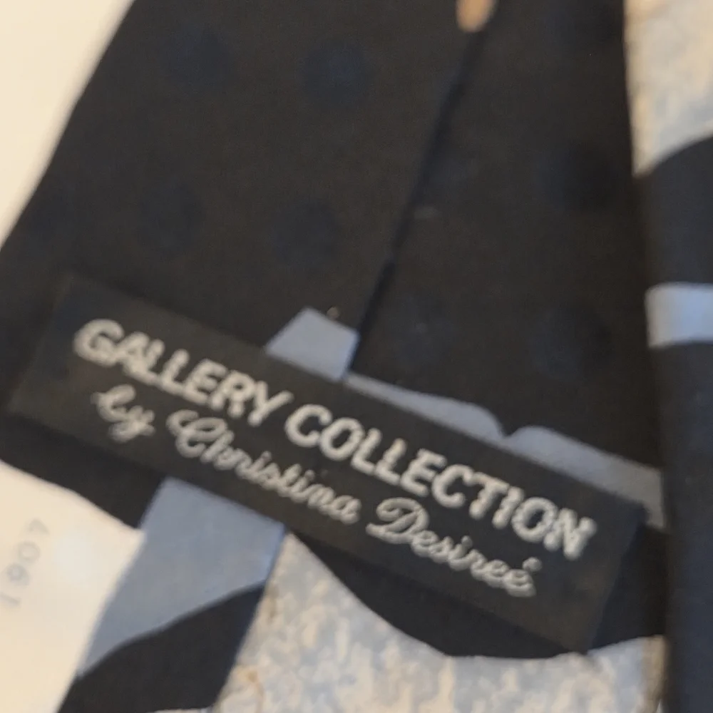 Gustav Klimt Silk Tie The kiss Christina Desiree Gallery Collection Made in USA